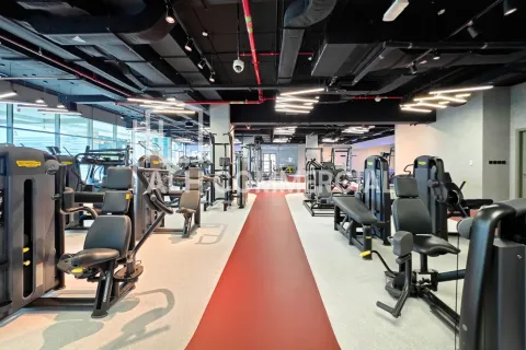 Commercial property in Meydan, Dubai 1 room, 1674 sq.m. № 92751 - photo 8