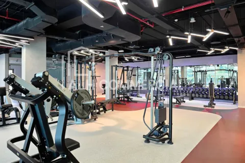 Commercial property in Meydan, Dubai 1 room, 1674 sq.m. № 92751 - photo 13