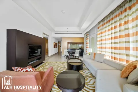 Hotel Apartment in Al Jaddaf, Dubai 1 bedroom, 75 sq.m. № 92753 - photo 3