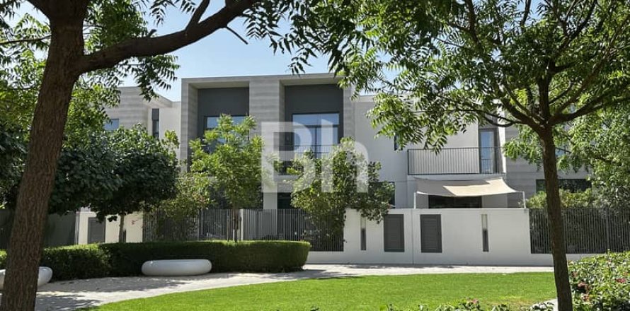 Таунхаус в Arabian Ranches 3, Дубай, 3 спальни, 121м², № 22011