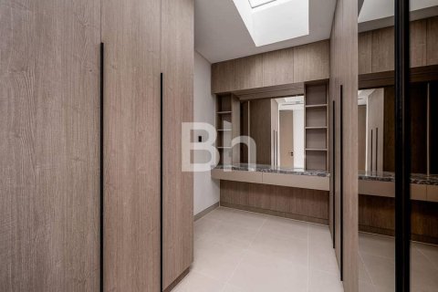 Villa in Tilal Al Ghaf, Dubai 4 bedrooms, 438 sq.m. № 22016 - photo 6
