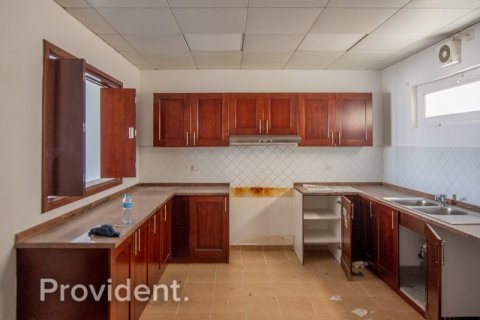 Apartamento en Dubai Festival City, Dubai, 2 dormitorios, 209.7 m², № 2921 - foto 2