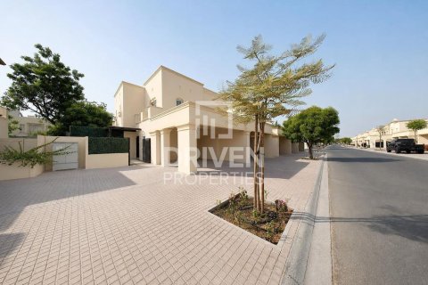 فيلا في Springs 8, The Springs, دبي 2 غرف نوم, 241.08 م² رقم 128352 - صورة 2