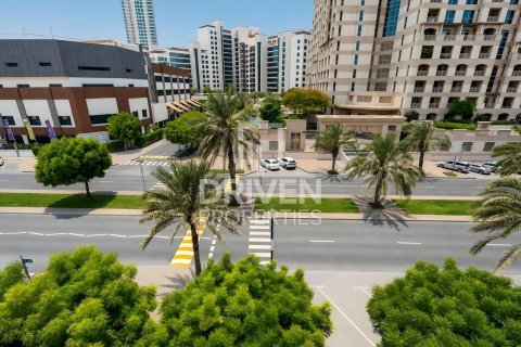 Apartment in Al Arta, Greens, Dubai 2 bedrooms, 98.38 sq.m. № 128342 - photo 17