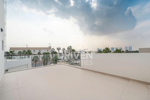 Townhouse in Park Residences, DAMAC Hills (Akoya by DAMAC), Dubai 5 bedrooms, 341.88 sq.m. № 128353 - photo 22