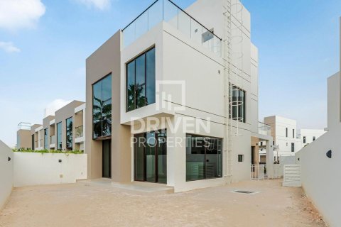 Townhouse in Park Residences, DAMAC Hills (Akoya by DAMAC), Dubai 5 bedrooms, 341.88 sq.m. № 128353 - photo 24