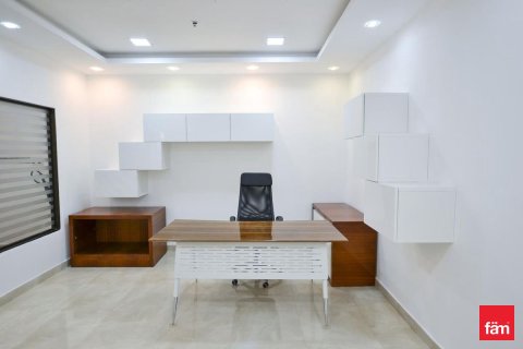 Office in Business Bay, Dubai 151.2 sq.m. № 53372 - photo 12