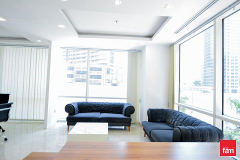 Office in Business Bay, Dubai 151.2 sq.m. № 53372 - photo 9