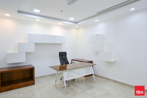 Office in Business Bay, Dubai 151.2 sq.m. № 53372 - photo 13