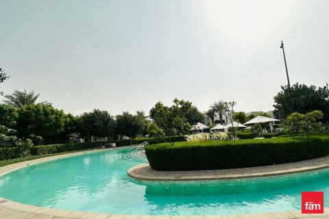 Maison de ville à Dubai, 3 chambres, 117.9 m², № 53368 - photo 9