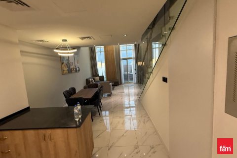 Townhouse in Dubai 2 bedrooms, 123.7 sq.m. № 71904 - photo 10