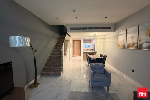 Townhouse in Dubai 2 bedrooms, 123.7 sq.m. № 71904 - photo 1