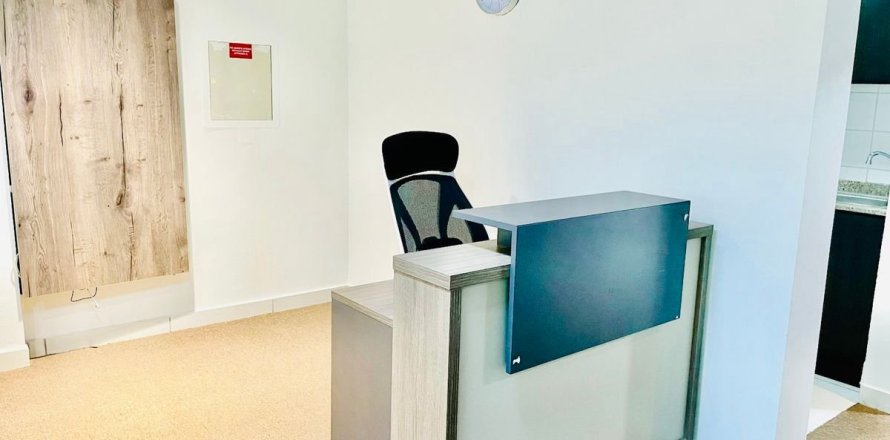 Office in Al Barsha, Dubai 66.1 sq.m. № 71905