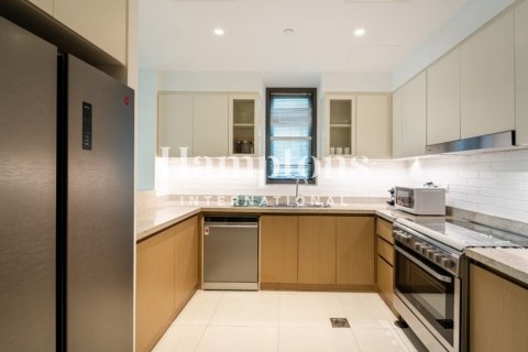 Снять в аренду квартиру в Dubai Creek Harbour (The Lagoons), Дубай: 3 спальни, 149.89991953м², № 101487 - фото 9