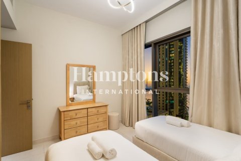 Снять в аренду квартиру в Dubai Creek Harbour (The Lagoons), Дубай: 3 спальни, 149.89991953м², № 101487 - фото 2