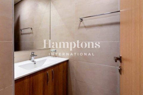 Villa in Dubai Land, Dubai 2 bedrooms, 123.79975071 sq.m. № 101481 - photo 15