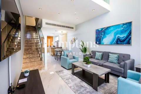 Villa in Dubai Land, Dubai 2 bedrooms, 123.79975071 sq.m. № 101481 - photo 11