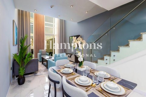 Villa in Dubai Land, Dubai 2 bedrooms, 123.79975071 sq.m. № 101481 - photo 3