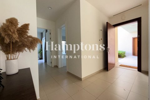 Снять в аренду квартиру в Dubai South (Dubai World Central), Дубай: 3 спальни, 222.77953594м², № 101482 - фото 28