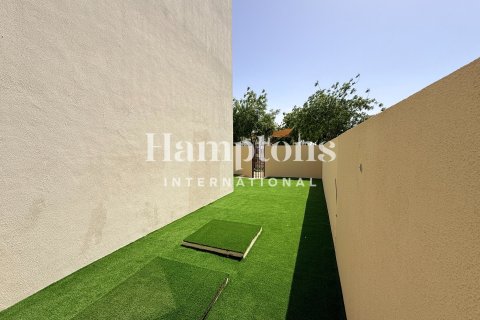 Снять в аренду квартиру в Dubai South (Dubai World Central), Дубай: 3 спальни, 222.77953594м², № 101482 - фото 6