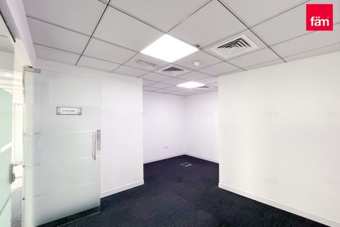 Снять в аренду офис в Бизнес-Бэе, Дубай: 92.9м², № 64085 - фото 10