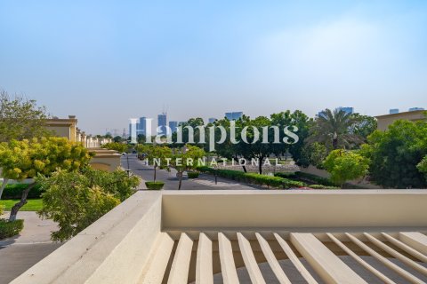 Townhouse in Springs 4, The Springs, Dubai 4 bedrooms, 347.08560800 sq.m. № 63301 - photo 24