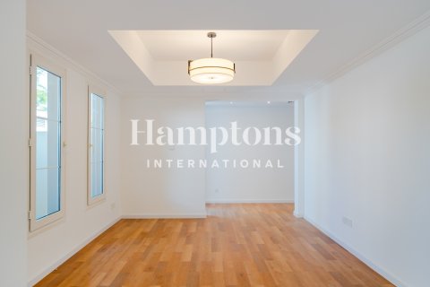 Townhouse in Springs 4, The Springs, Dubai 4 bedrooms, 347.08560800 sq.m. № 63301 - photo 11