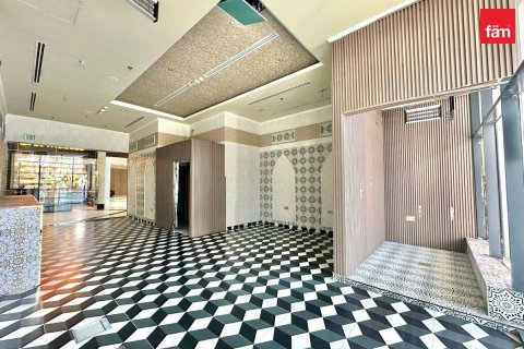 Tienda en Dubai, 67.8 m², № 10781 - foto 5