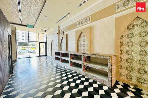 Tienda en Dubai, 67.8 m², № 10781 - foto 1