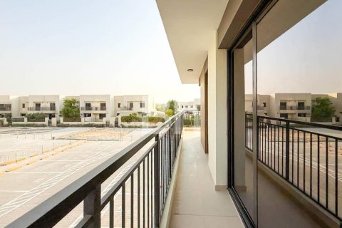 Apartment in Town Square, Dubai 2 bedrooms, 108 sq.m. № 57113 - photo 4