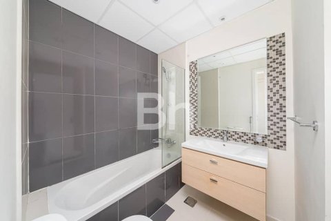 Villa en DAMAC Hills (Akoya by DAMAC), Dubai, 3 dormitorios, 175 m², № 57111 - foto 6