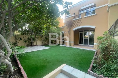 Villa à Arabian Ranches, Dubai, 2 chambres, 212 m², № 57114 - photo 1