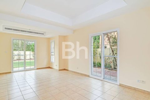 Villa in Arabian Ranches, Dubai 3 bedrooms, 213 sq.m. № 57115 - photo 12