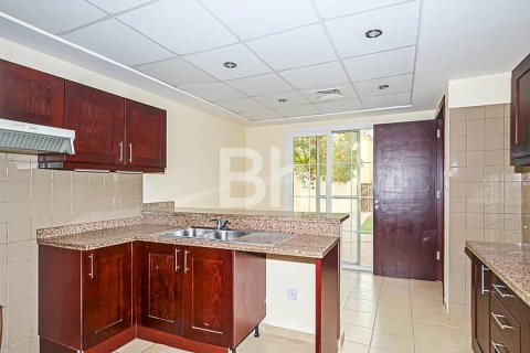 Villa in Arabian Ranches, Dubai 3 bedrooms, 213 sq.m. № 57115 - photo 10