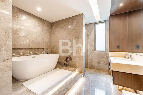 Villa in Dubai Hills Estate, Dubai 4 bedrooms, 707 sq.m. № 57116 - photo 9