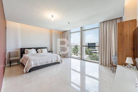 Villa in Dubai Hills Estate, Dubai 4 bedrooms, 707 sq.m. № 57116 - photo 13