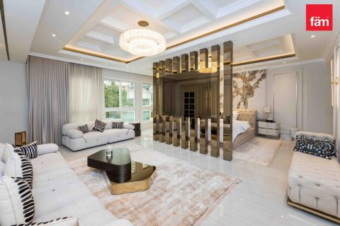 Villa à Dubai, 5 chambres, 631.2 m², № 11249 - photo 10