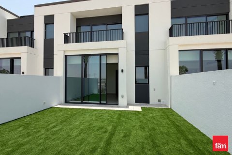 Таунхаус в Дубае, 3 спальни, 158.6м², № 113616