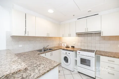 Apartamento en AL MURJAN TOWER en Dubai Marina, Dubai, 1 dormitorio, 110 m², № 62981 - foto 4