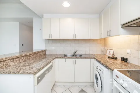 Apartamento en AL MURJAN TOWER en Dubai Marina, Dubai, 1 dormitorio, 110 m², № 62981 - foto 5