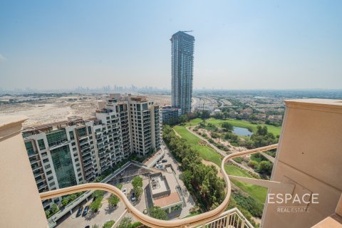 Appartement à Greens, Dubai, 2 chambres, 160 m², № 62978 - photo 1