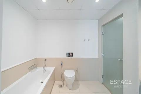 Appartement à Greens, Dubai, 2 chambres, 160 m², № 62978 - photo 13