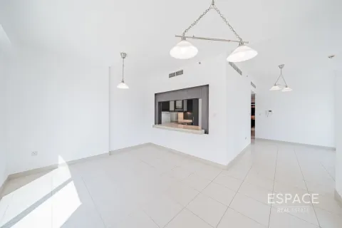 Appartement à Greens, Dubai, 2 chambres, 160 m², № 62978 - photo 4