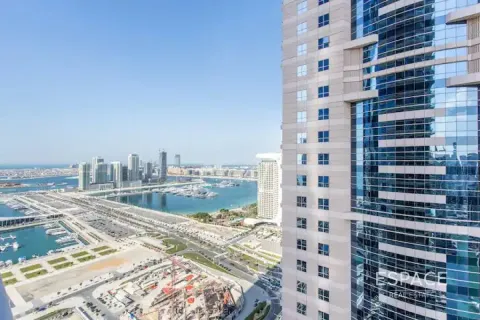 Apartment in DAMAC HEIGHTS in Dubai Marina, Dubai 1 bedroom, 82 sq.m. № 62977 - photo 12