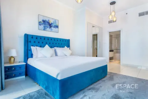 Apartment in DAMAC HEIGHTS in Dubai Marina, Dubai 1 bedroom, 82 sq.m. № 62977 - photo 6