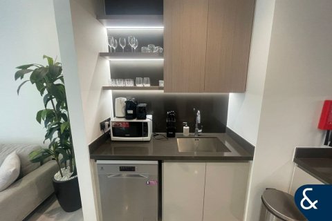 Apartment in PENINSULA FOUR THE PLAZA in Business Bay 1 bedroom, 77 sq.m. № 99121 - photo 10