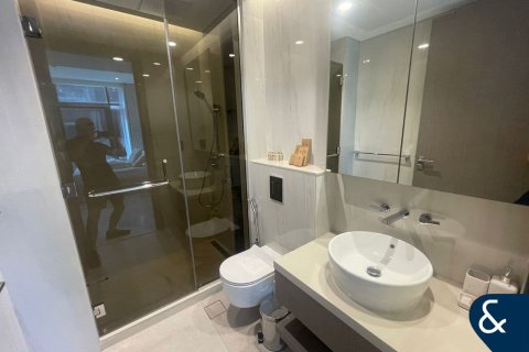 Apartment in PENINSULA FOUR THE PLAZA in Business Bay 1 bedroom, 77 sq.m. № 99121 - photo 17