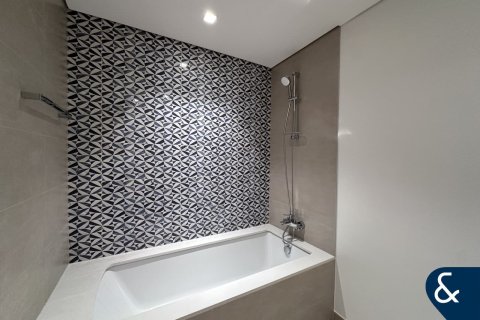 Apartment in SEAGATE in Dubai 2 bedrooms, 113 sq.m. № 99044 - photo 24