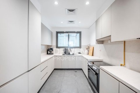 Villa en Jebel Ali, Dubai, 4 dormitorios, 476.78 m², № 142621 - foto 14