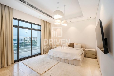 Villa en Jebel Ali, Dubai, 4 dormitorios, 476.78 m², № 142621 - foto 9
